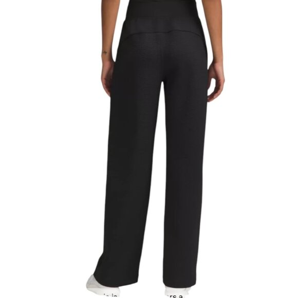 Lululemon Textured High-Rise Wide Leg Track Pant in Black Size 6 - Picture 3 of 11